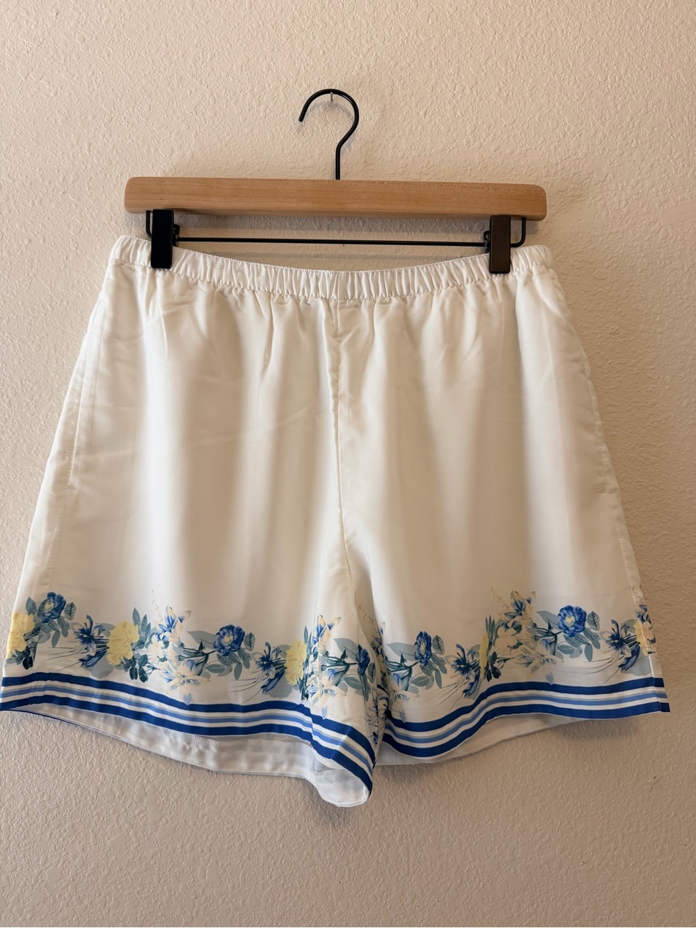 Abercrombie & Fitch Floral Border Pull On Shorts